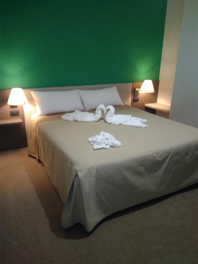 Hotel Lido Bollengo Zewnętrze zdjęcie